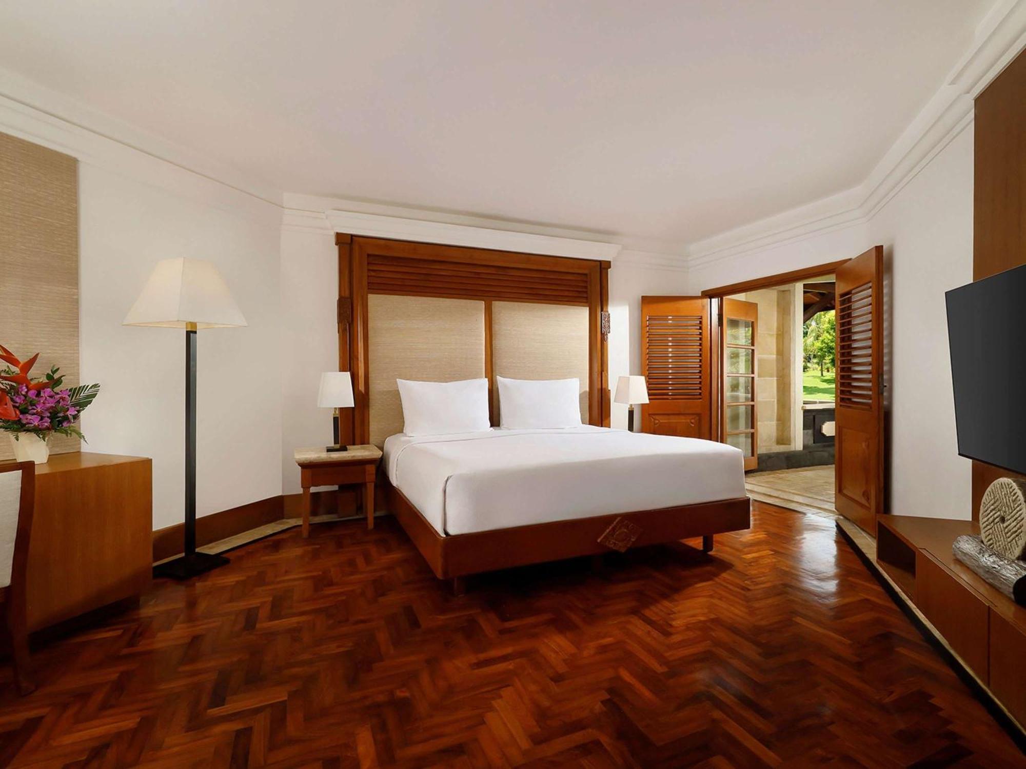 누사두아 비치 호텔 앤드 스파, 발리 외부 사진 A bedroom at the hotel